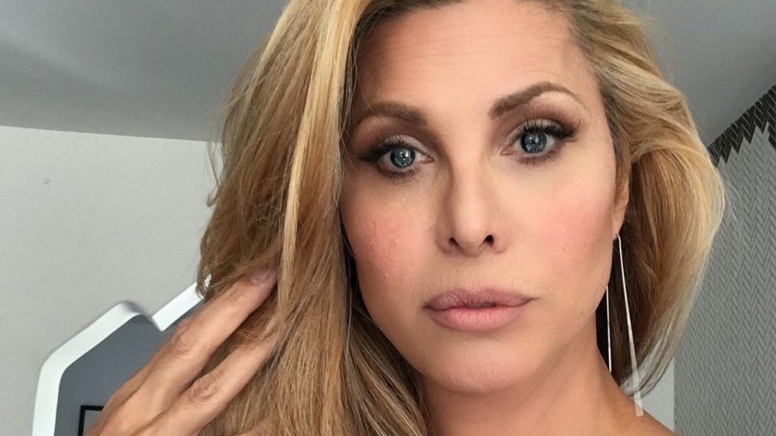 billy hallahan add Candis Cayne Nude photo