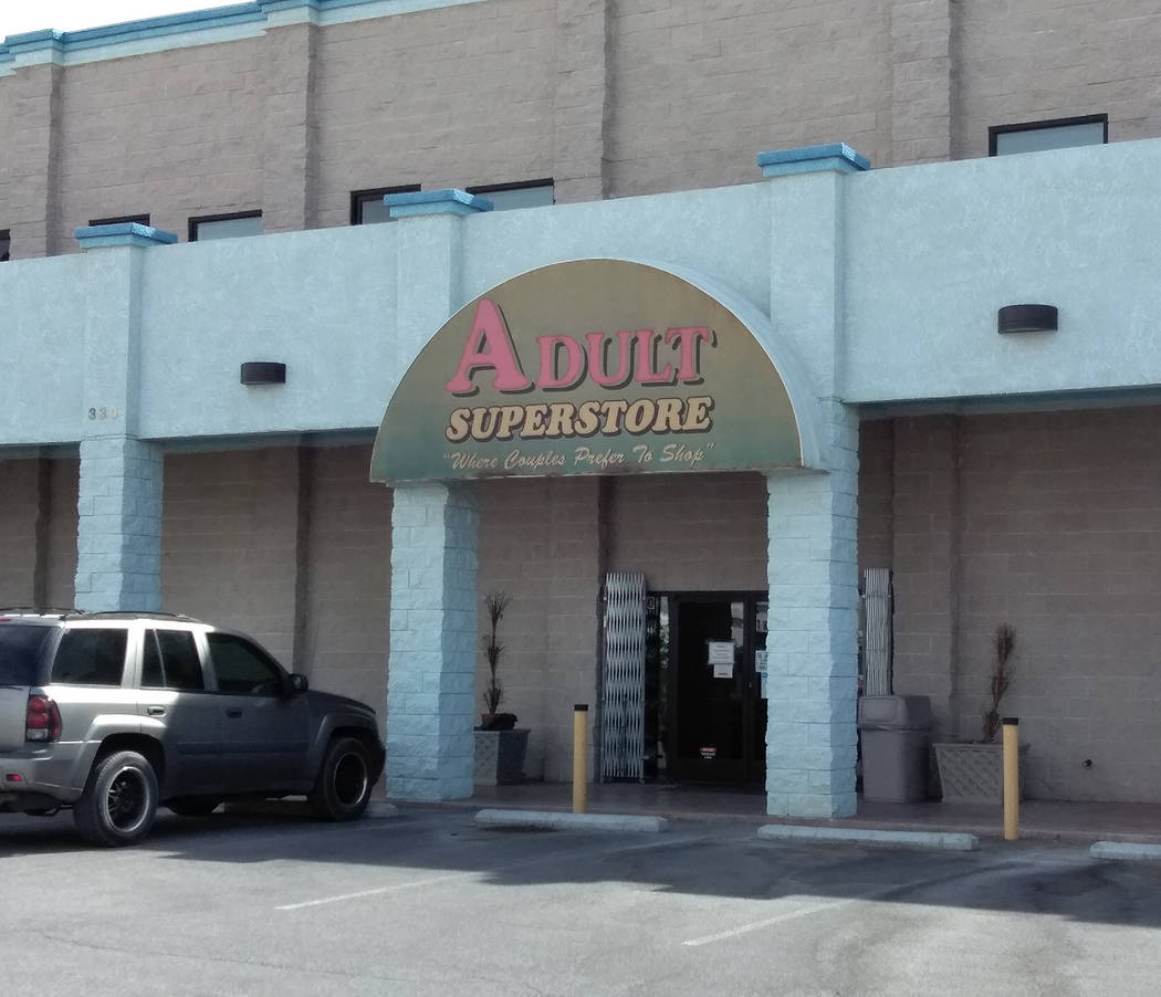 andrew polo add Adult Theaters In Vegas photo