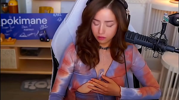 cynthia wyman add Nip Slips On Twitch photo