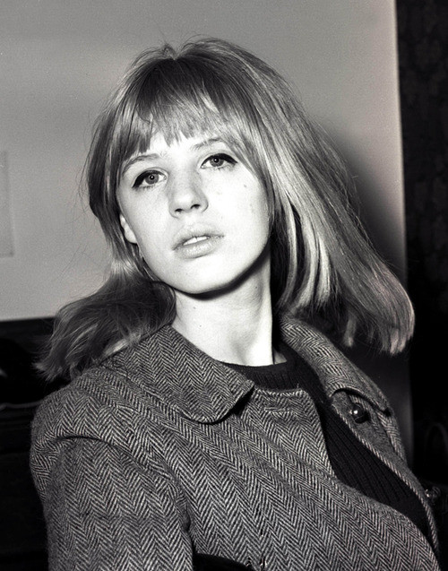 donovan zacker add Marianne Faithfull Nude photo