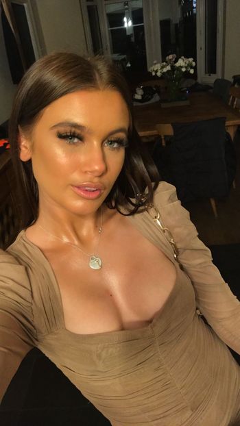 chloe macpherson add Onlyfans Leaked Brunette photo