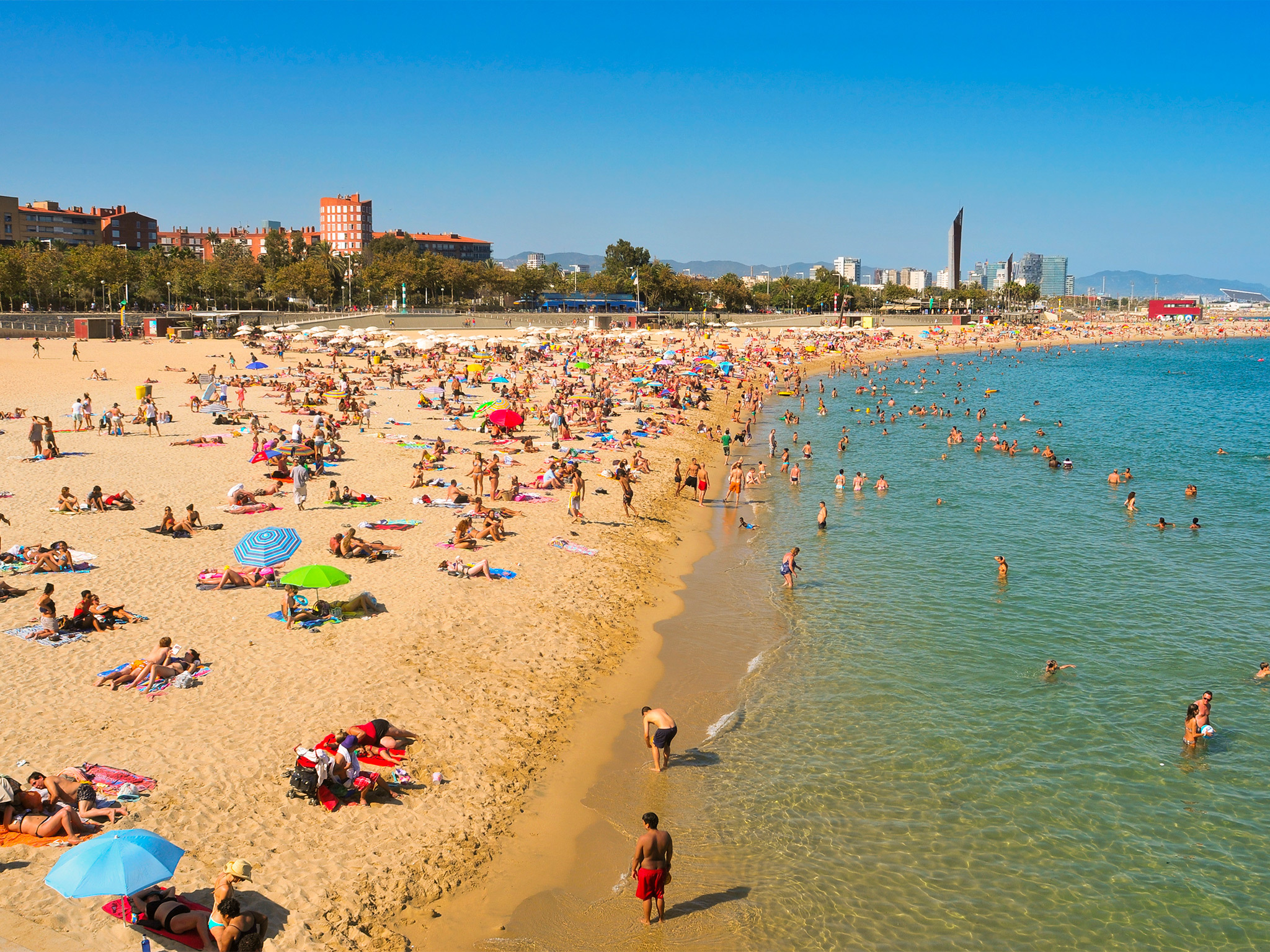 benjamin beh add Naked Beach Barcelona photo