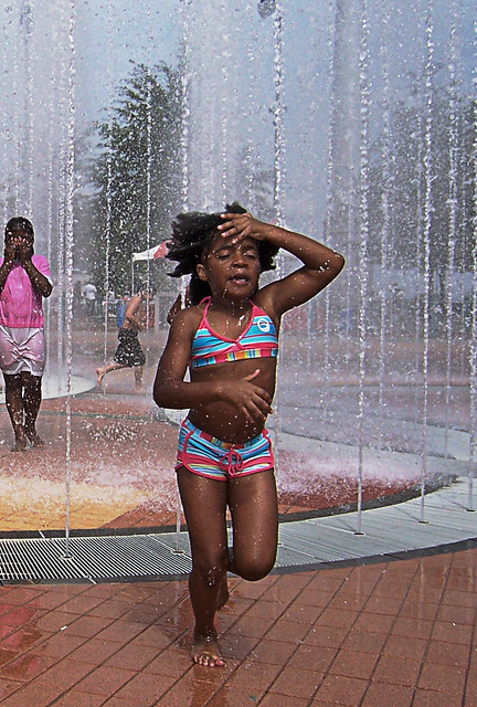 batool khan add Candid Water Park photo