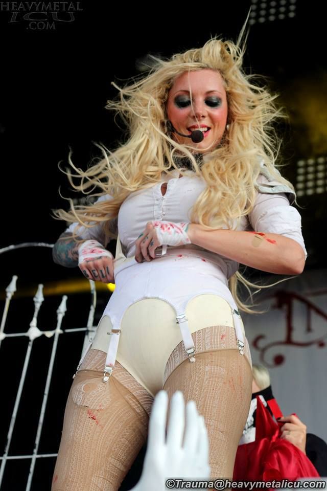 adam giesbrecht add Maria Brink Nude photo