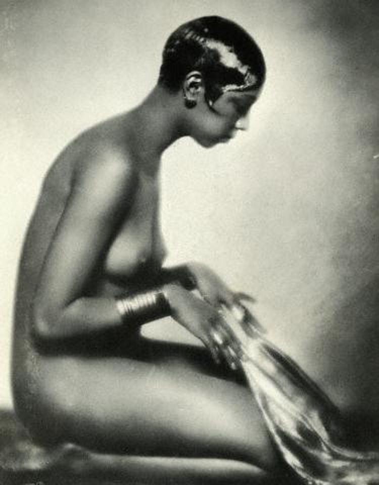 anthony samperi add Naked Josephine Baker photo