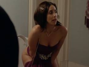 abood as add Workin Moms Nude Scene photo