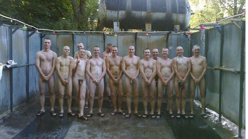 arian irooni add Naked Army Lads photo