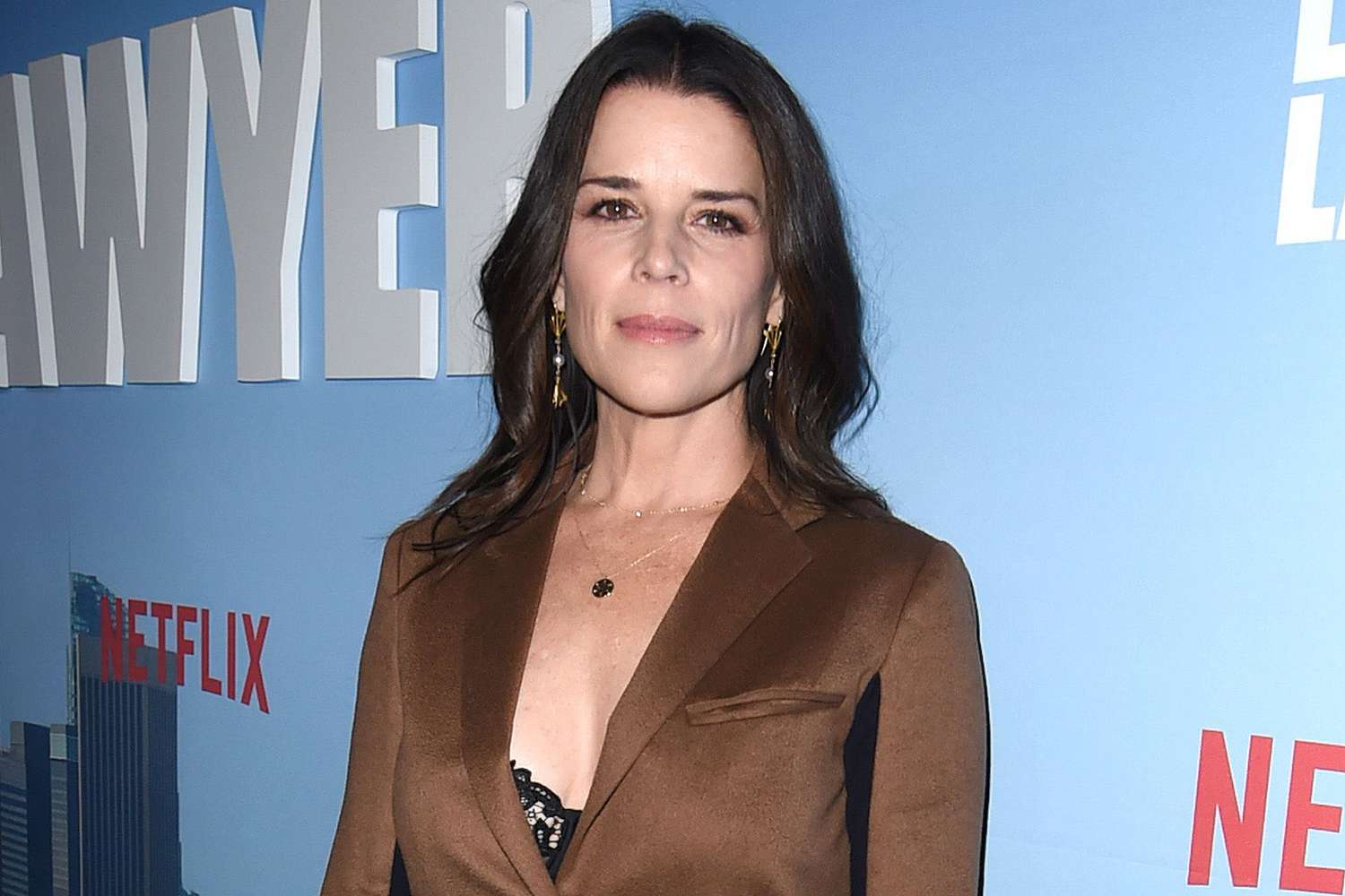 cindy kubala add Neve Campbell Boobs photo