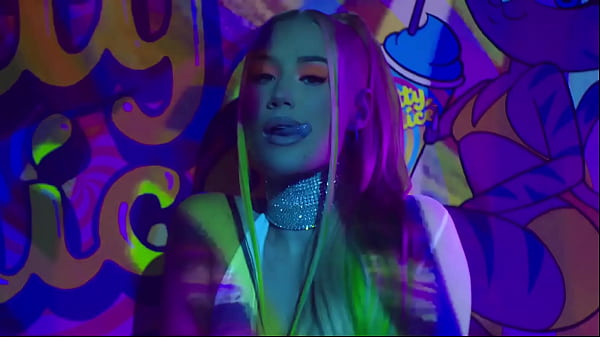 adedoyin adeniran add Iggy Azalea Pmv photo