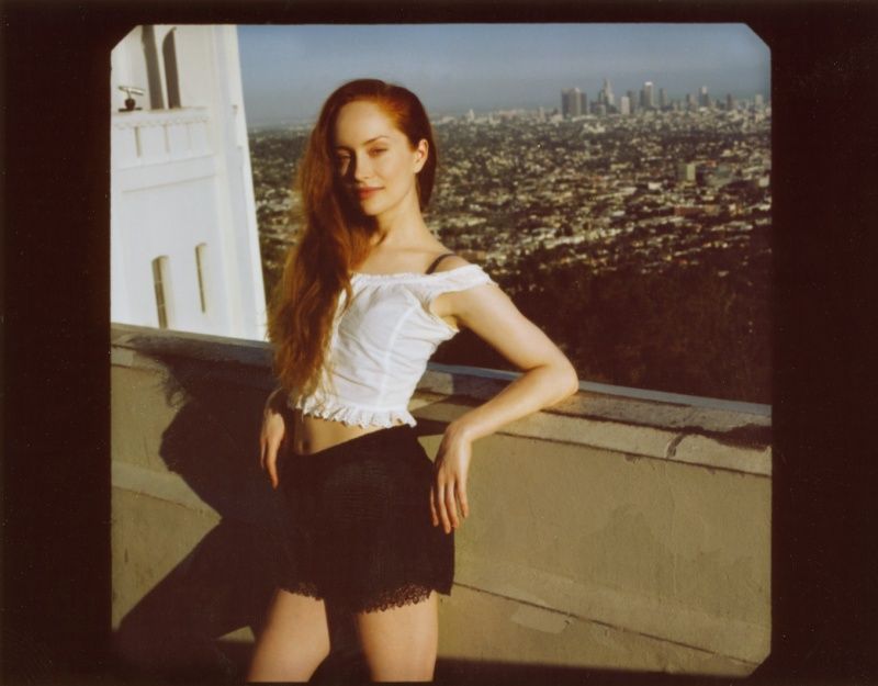 barry hendrick add Lotte Verbeek Hot photo