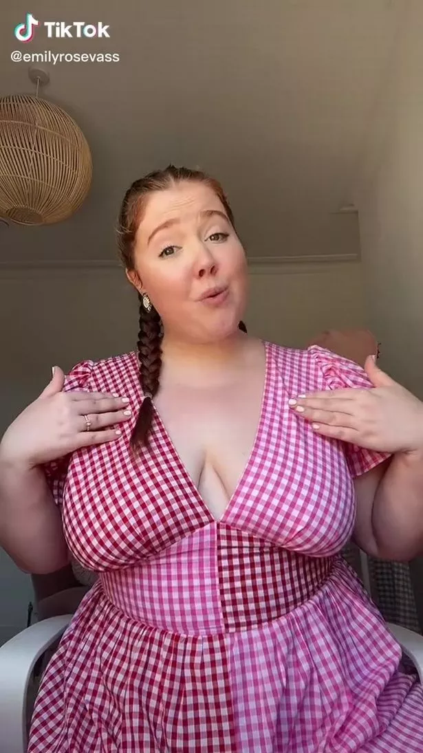 cabreros add Curvy And Big Tits photo