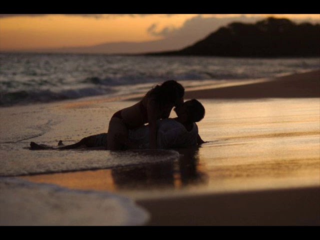 alexis holcomb add Lovemaking On Beach photo