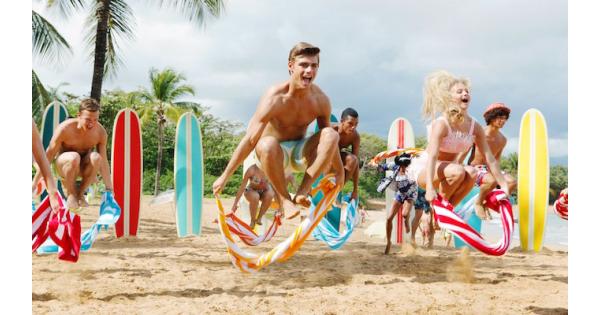 anne hamlin add Naked Teenagers On The Beach photo