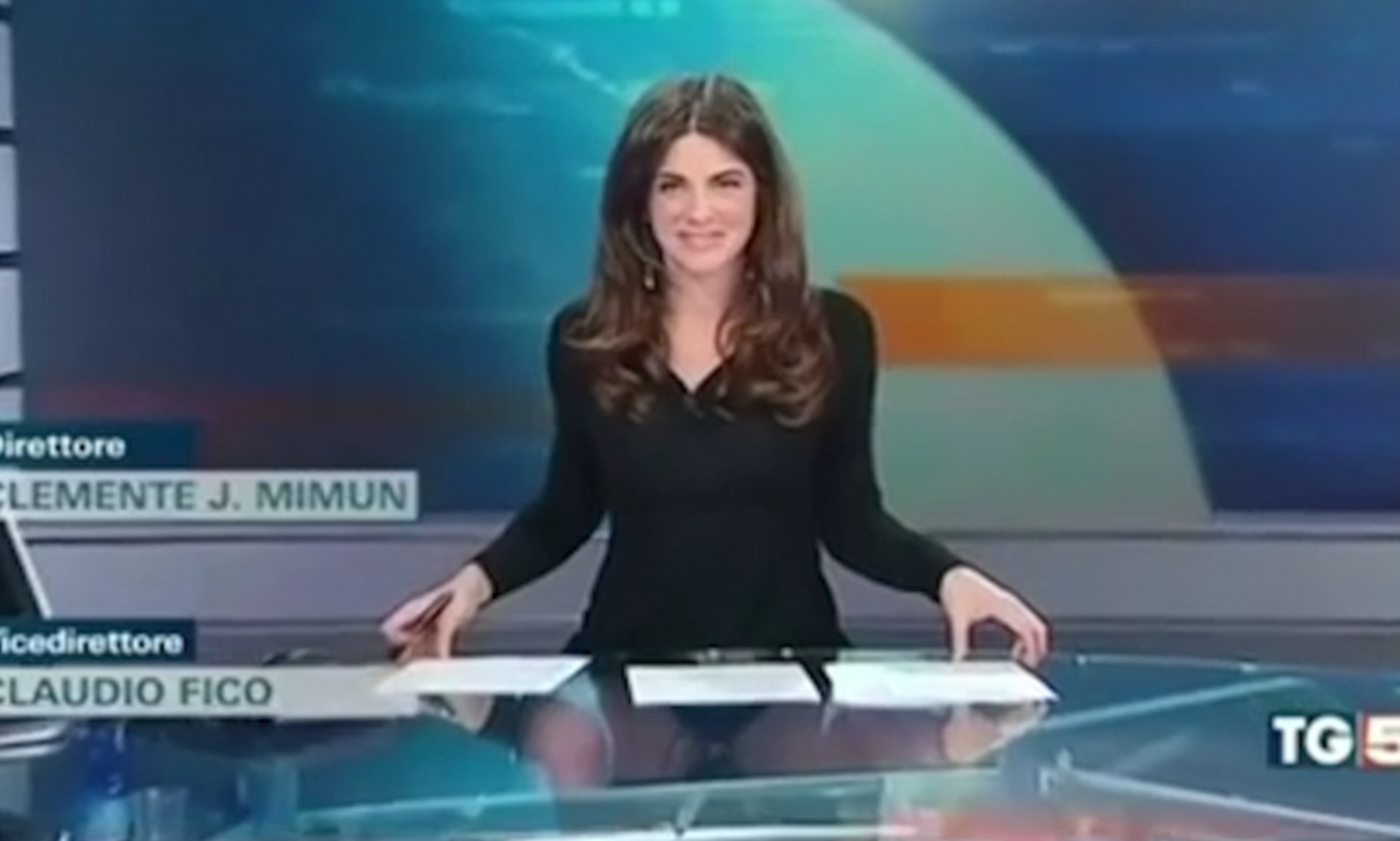 bruno moon add Anchorwoman Translucent Desk photo