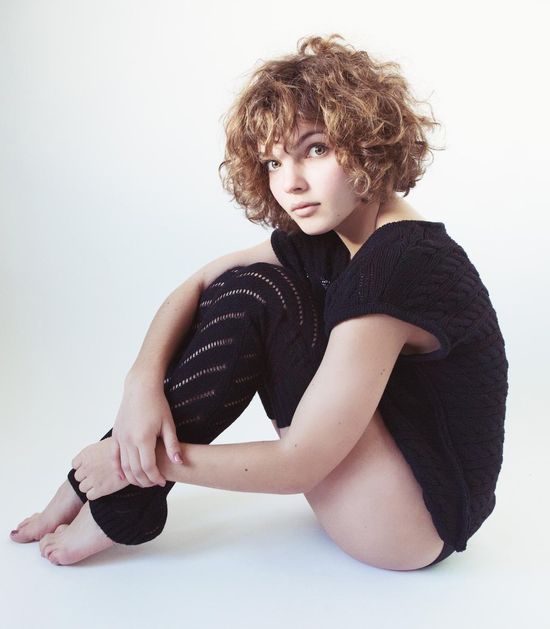 charlie rogers add Camren Bicondova Hot photo