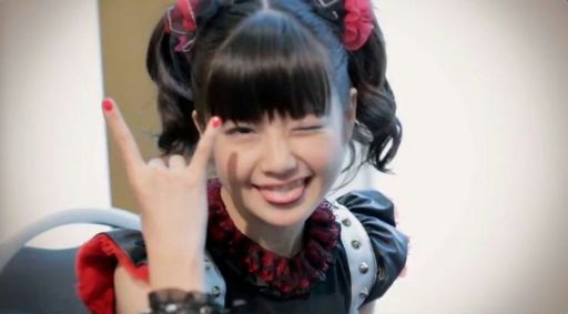 darren wolstencroft add Yui Mizuna photo