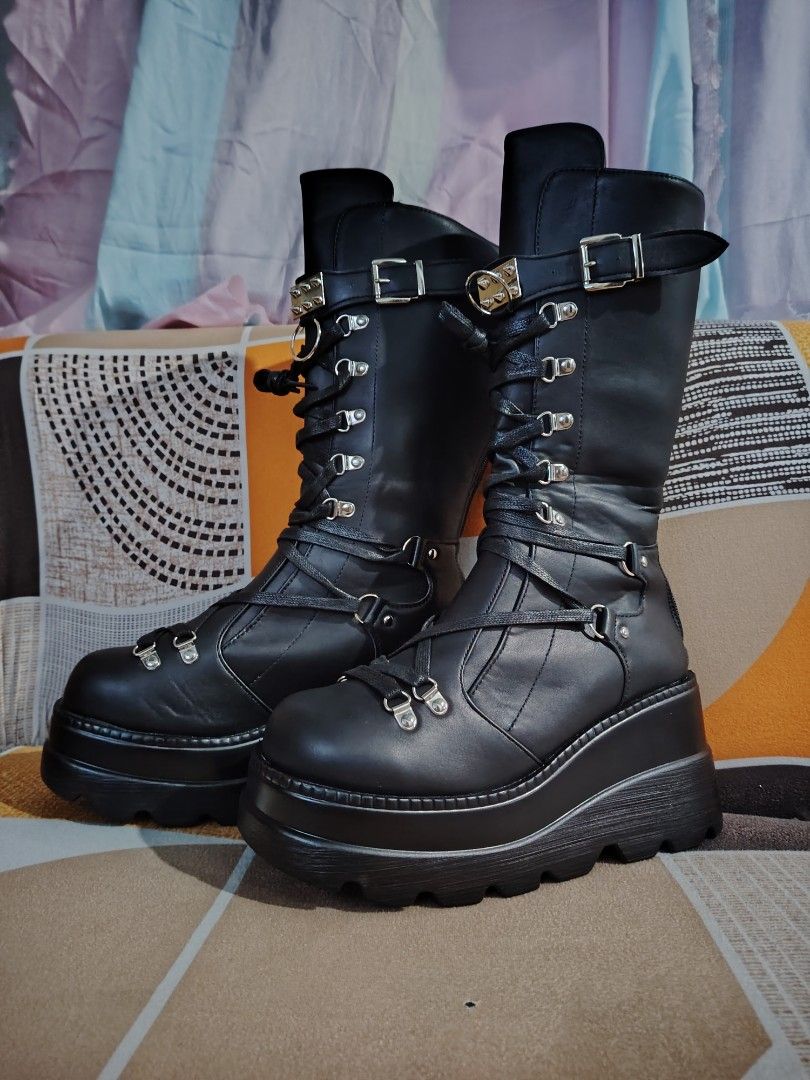 berta add Brat Boots photo