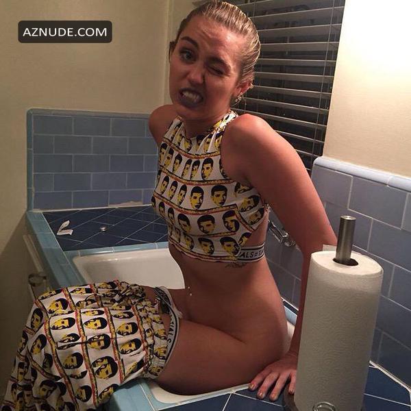 angela salisbury add Miley Cyrus Butt Naked photo