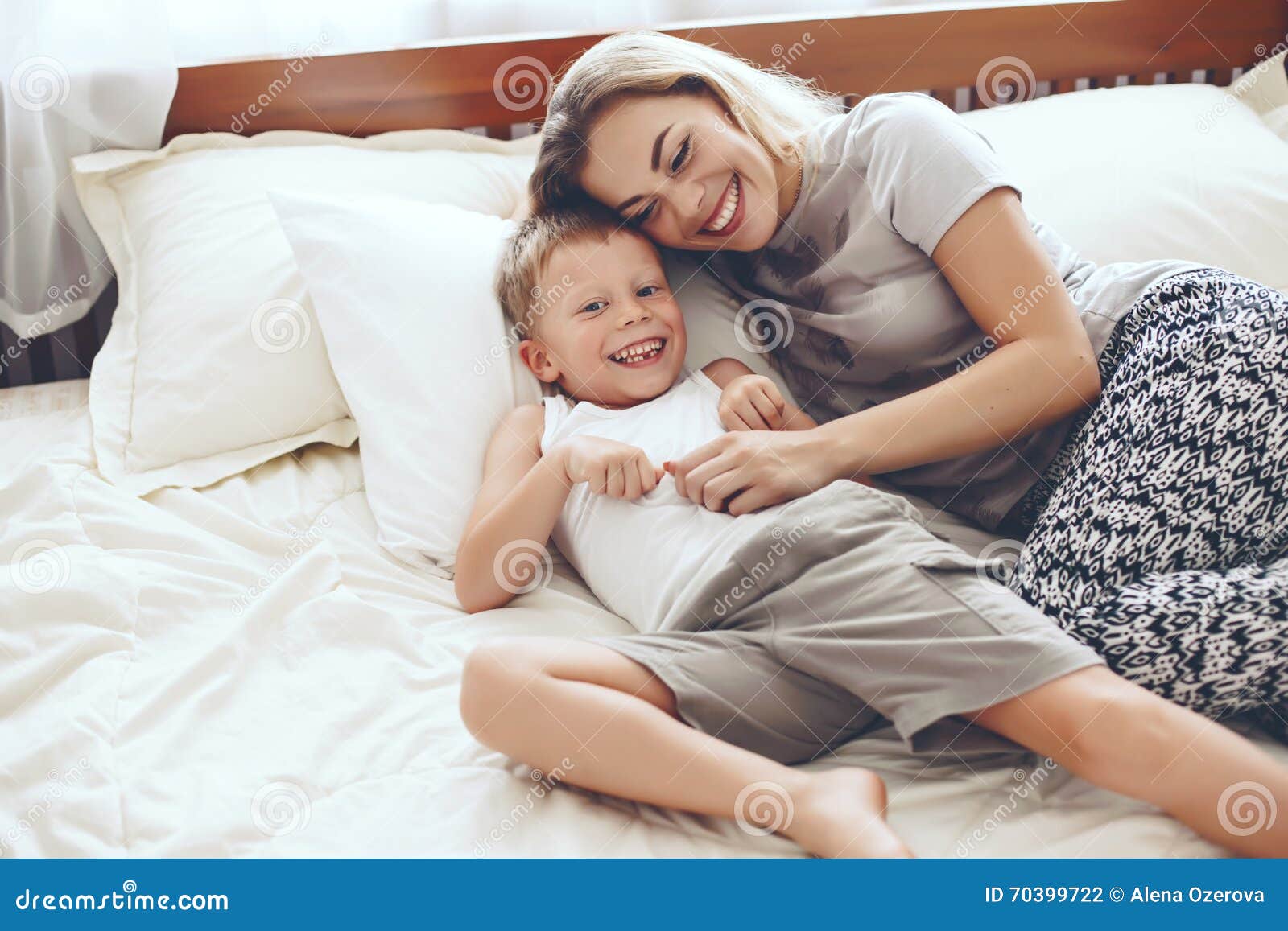 chris bradlee add Mom Shared Bed With Son photo