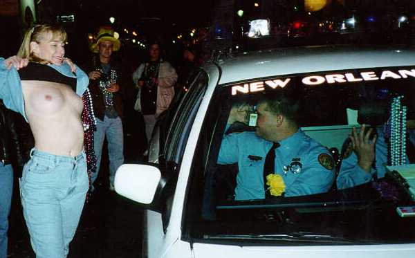 christina marie parsons add Flashing Tits Mardi Gras photo