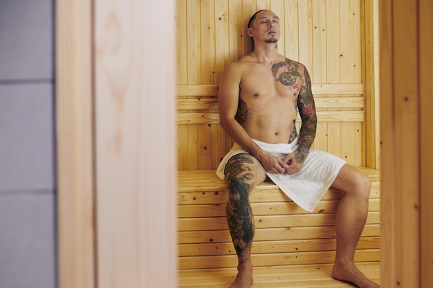 devorah allen add Naked Guy In Sauna photo