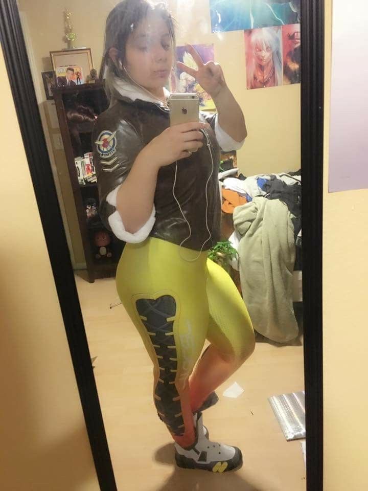 cindy flowers add Momokun Leak photo