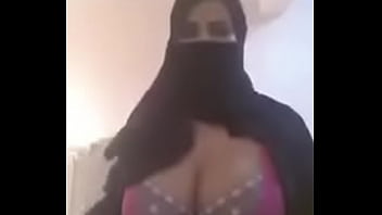 deborah adedeji add Arab Boobs Porn photo