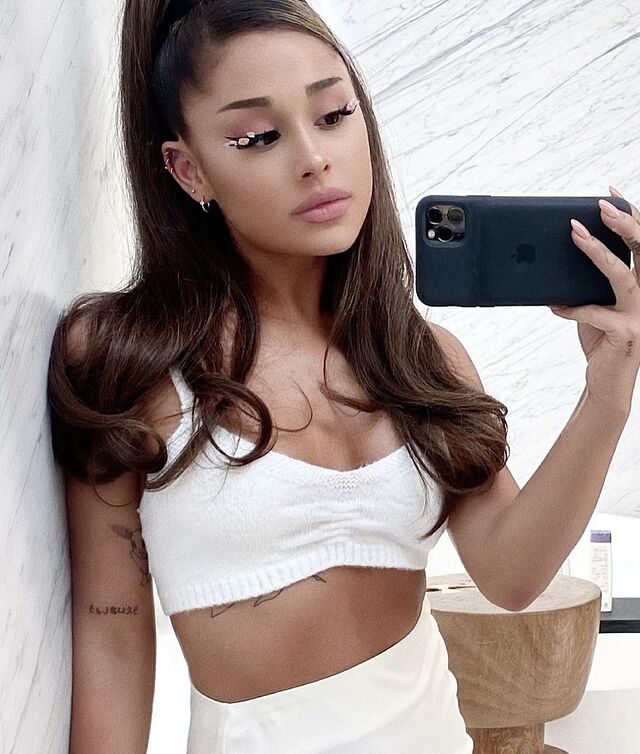 ben igoe add Ariana Grande Hot Photos photo