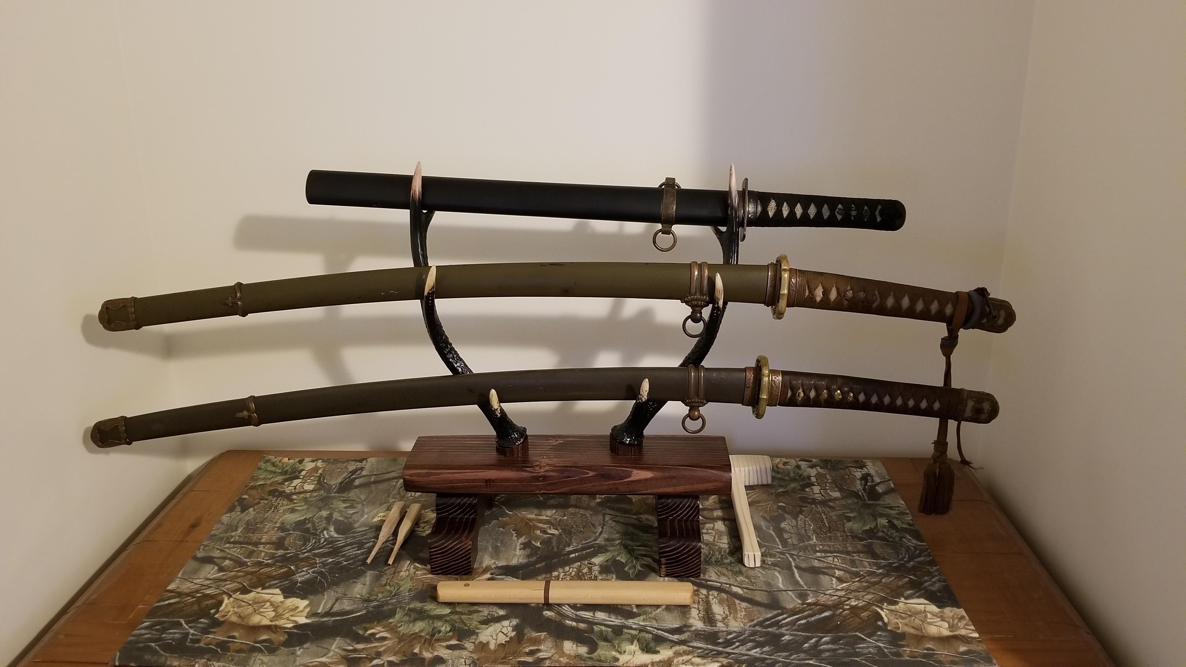 dennis van dine add Kvpv Katana photo