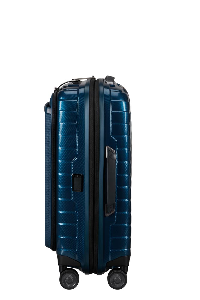 dennies espana add Bolivia Samsonite photo