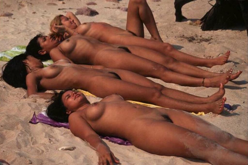 Brazil Beach Nudes 4489