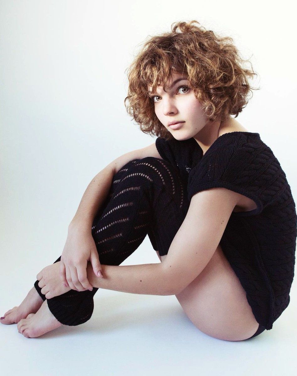 chethan sam add Camren Bicondova Hot photo