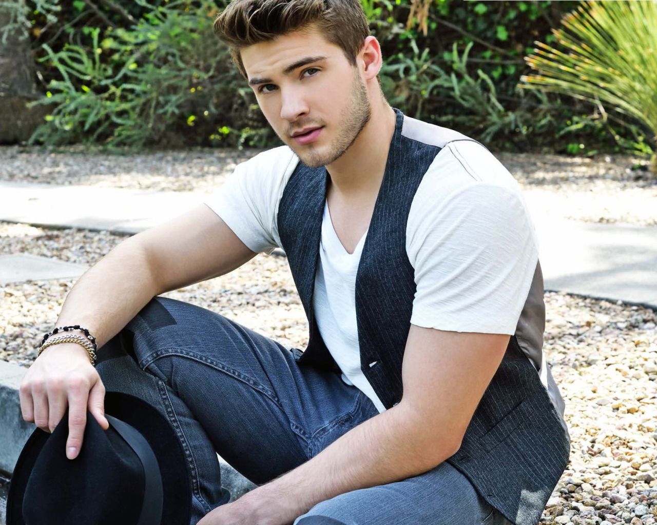 cruz cruzcontrol add Cody Christian Jerking Off photo