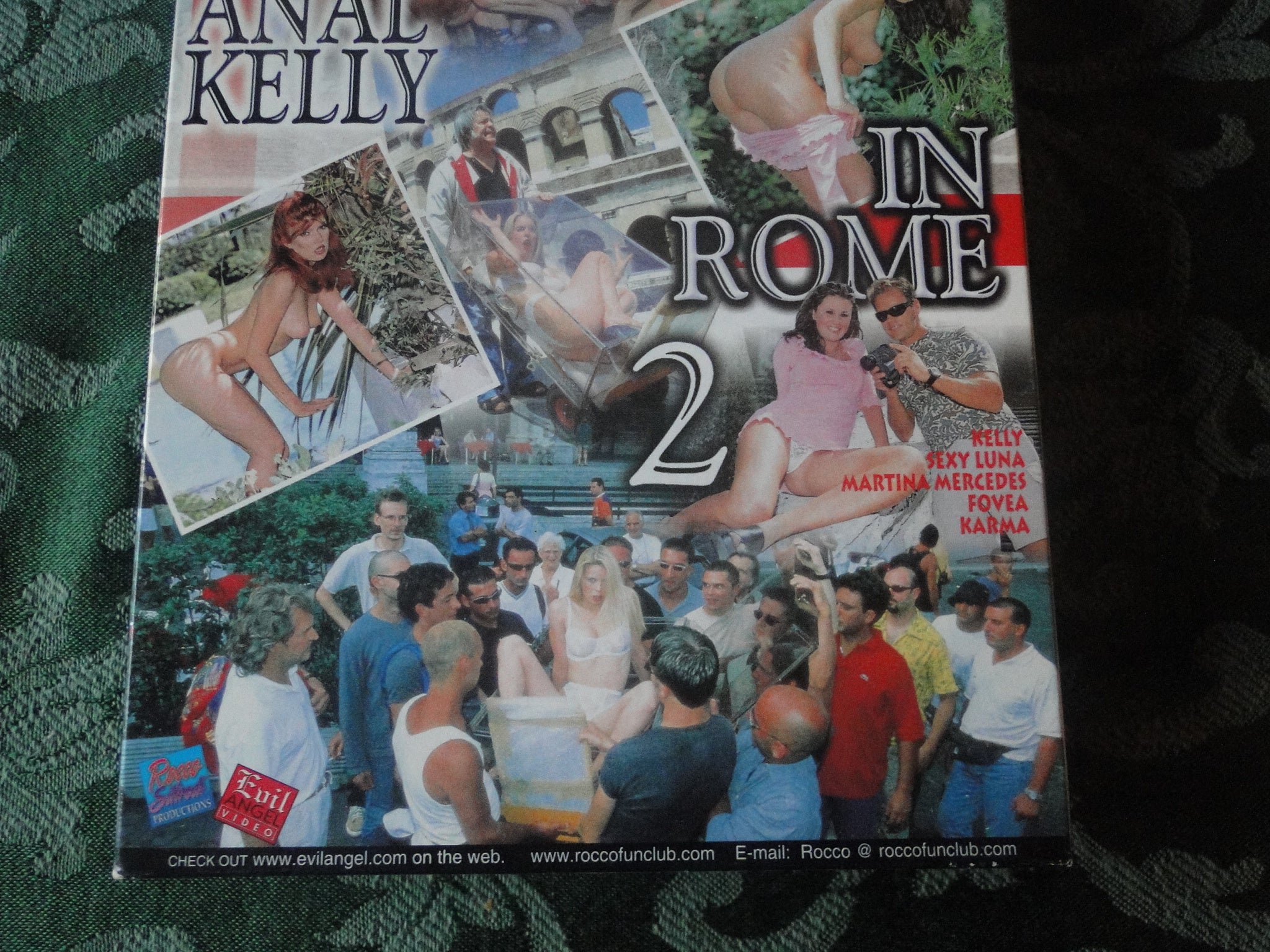 bob oneil add Dirty Anal Kelly In Rome photo