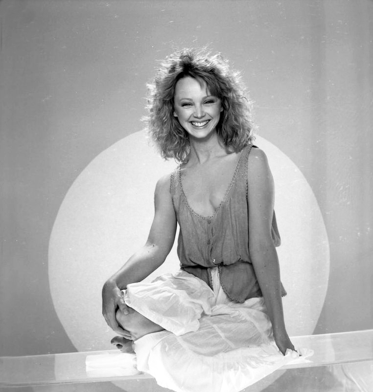 dee masters add Shelley Long Sexy photo