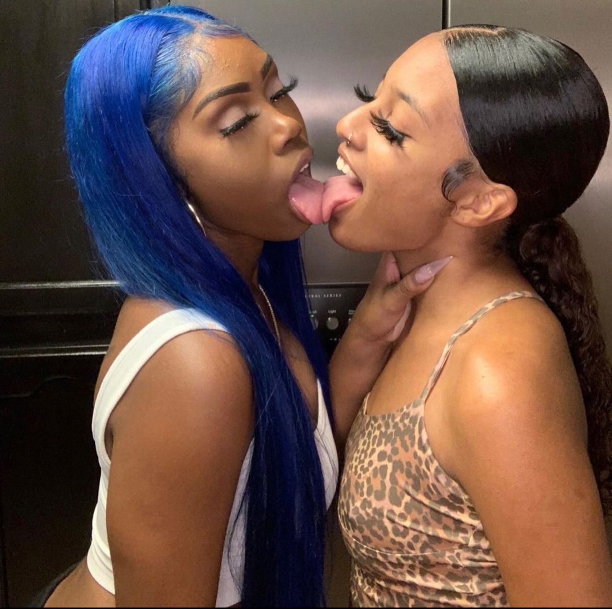 chad kettering add Black Lesbians Tongue Kissing photo