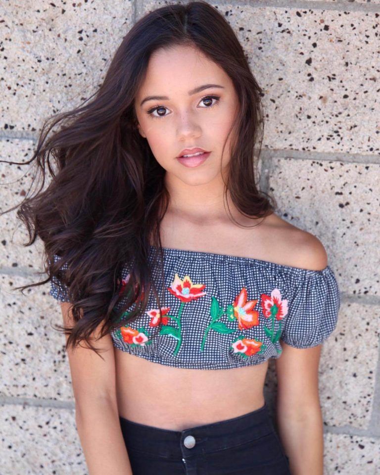 ai yoshikawa add Jenna Ortega Sec photo