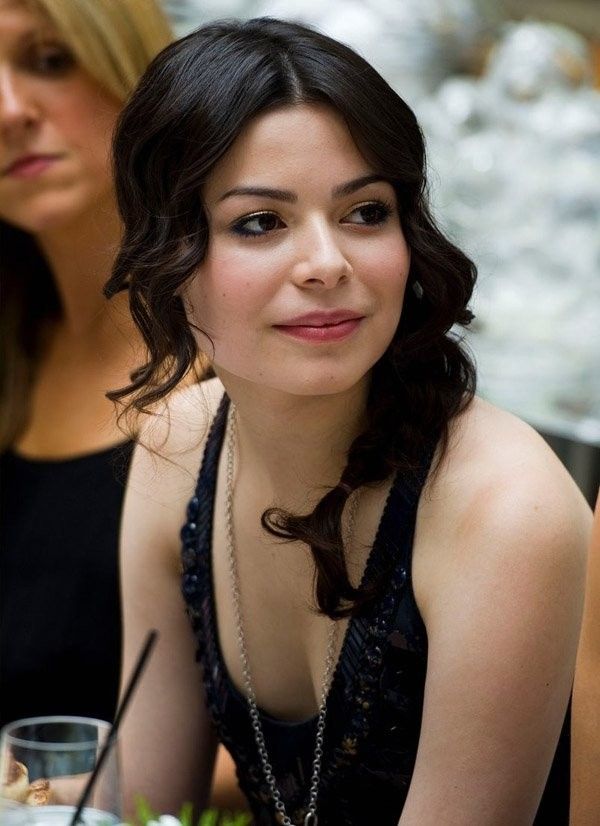 dayana mary add Miranda Cosgrove Naked Pics photo