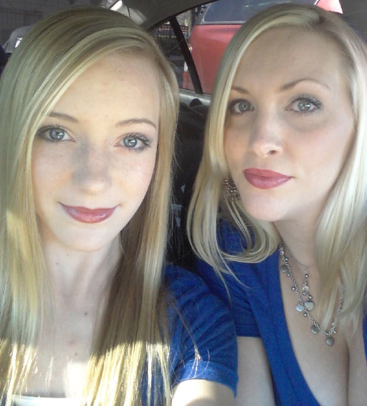 danielle leigh add Mother Daughter Handjob photo