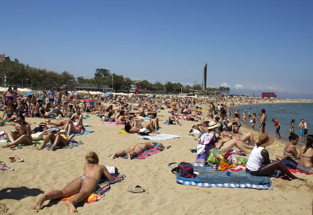 christian methot add Naked Beach Barcelona photo