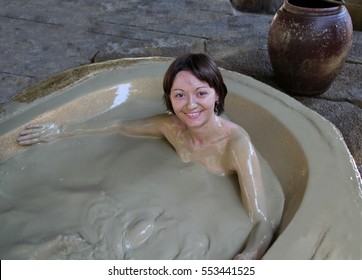 carnell richardson add Naked Mud Bath photo