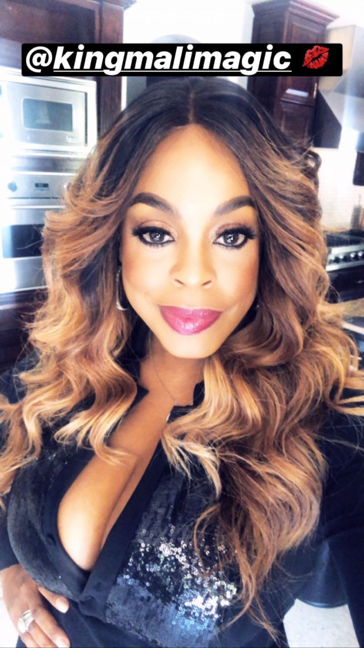 abigail yee add Niecy Nash Hot photo