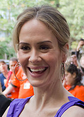 andi yana add Sarah Paulson Hot photo