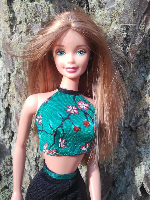 Strawberry Blonde Barbie Doll 25546