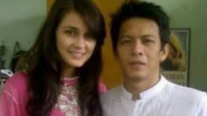 amith silva add Video Ariel Dan Luna Maya photo