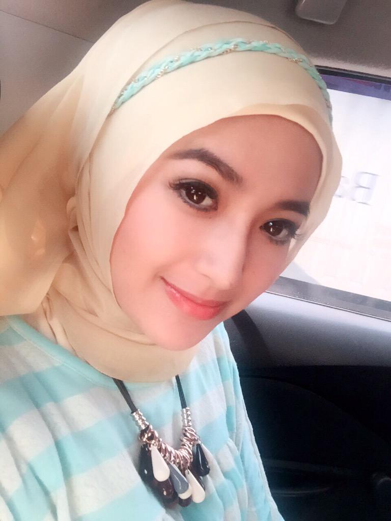 ario prananto nugroho add Video Bokep Jilbab Terbaru photo