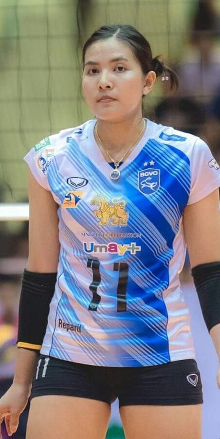 ari susanti add Volleyball Cameltoe photo