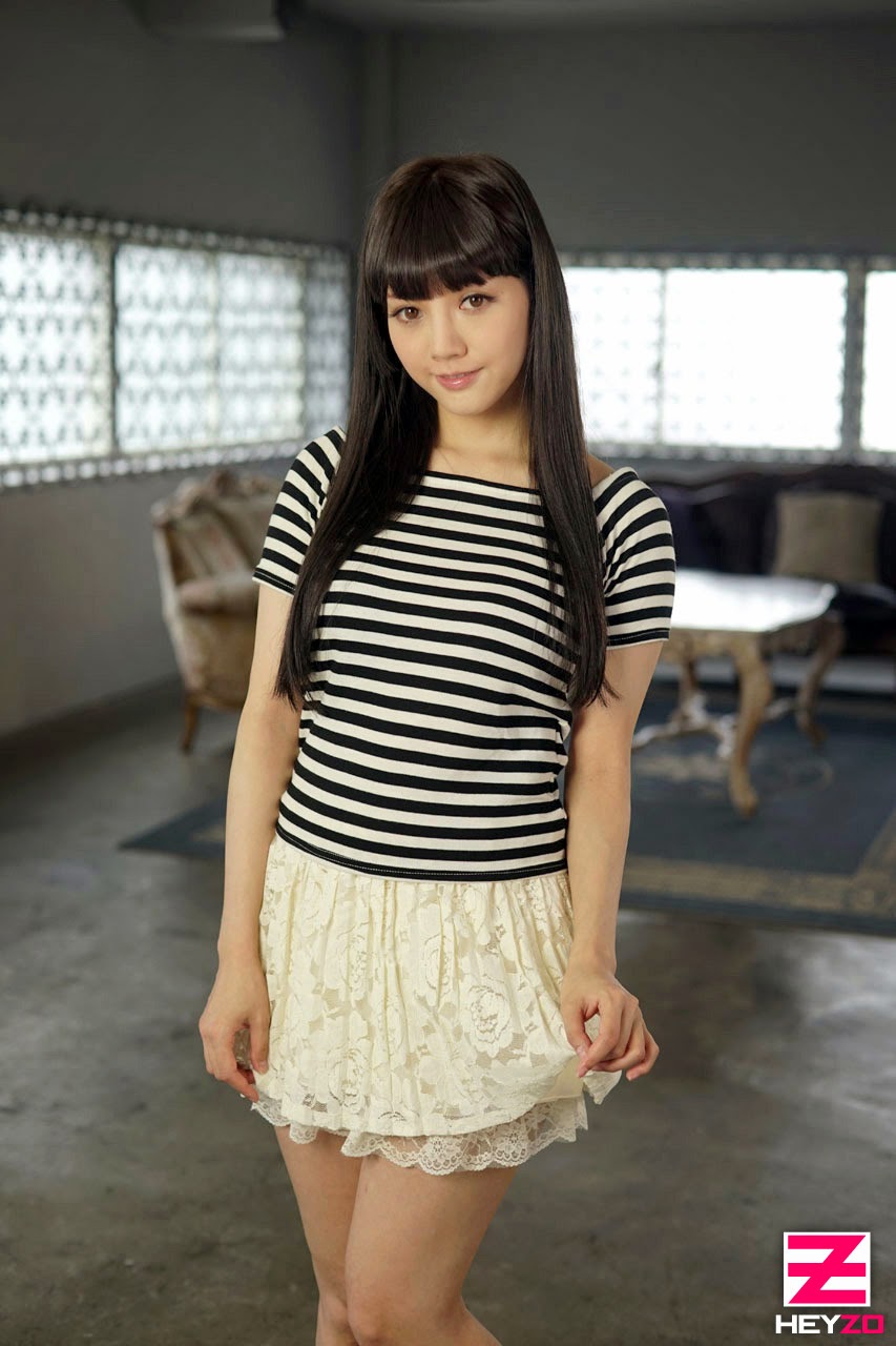 dirk wiese add Yui Mizuna photo